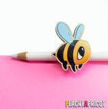 Bee pin